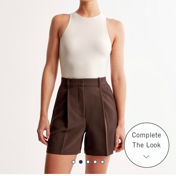 Abercrombie & Fitch Brown Pleated Shorts Women's Size Small - Picture 1 of 6